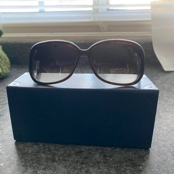 Louis Vuitton Women's Sunglasses - Picture 1 of 2